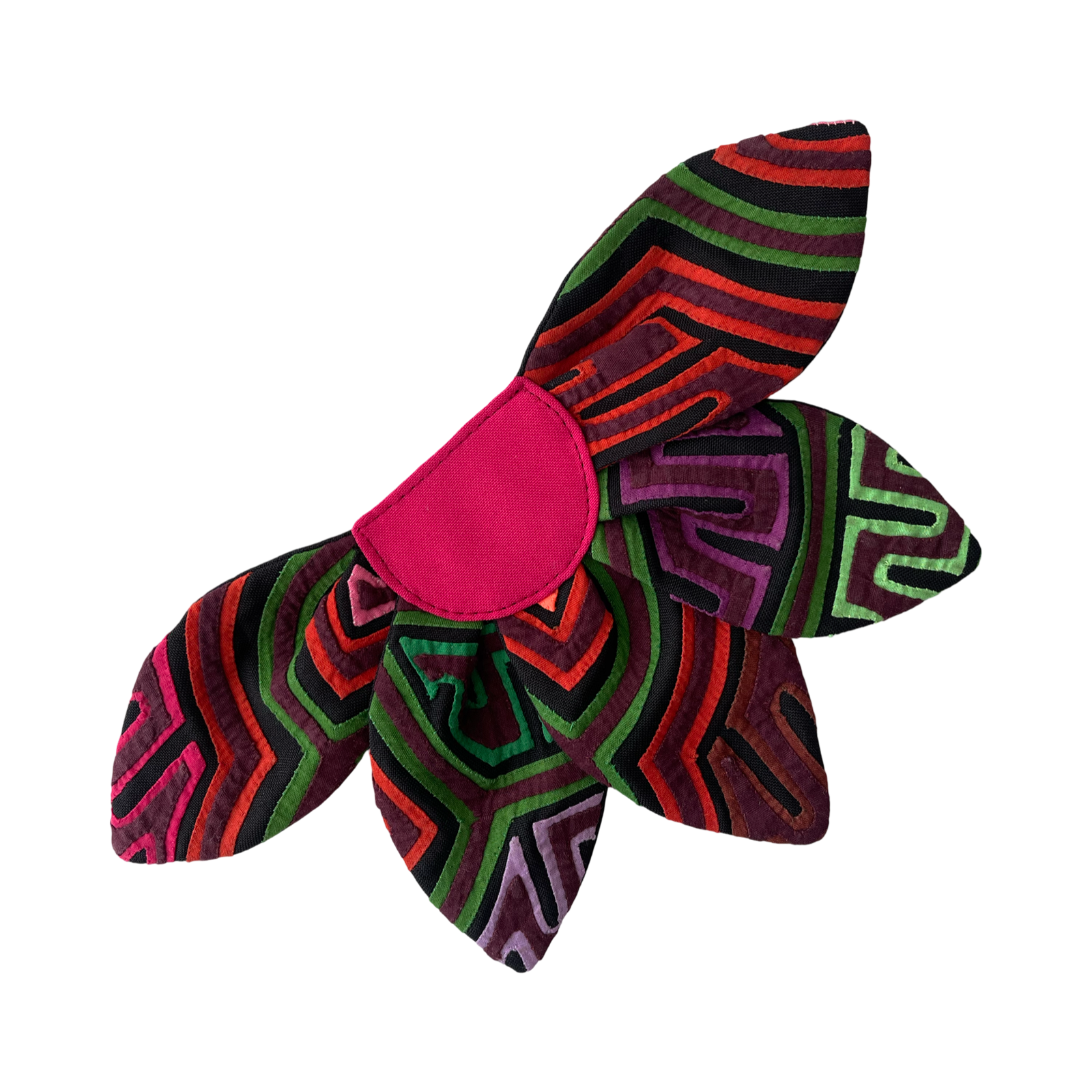Mola flower brooch