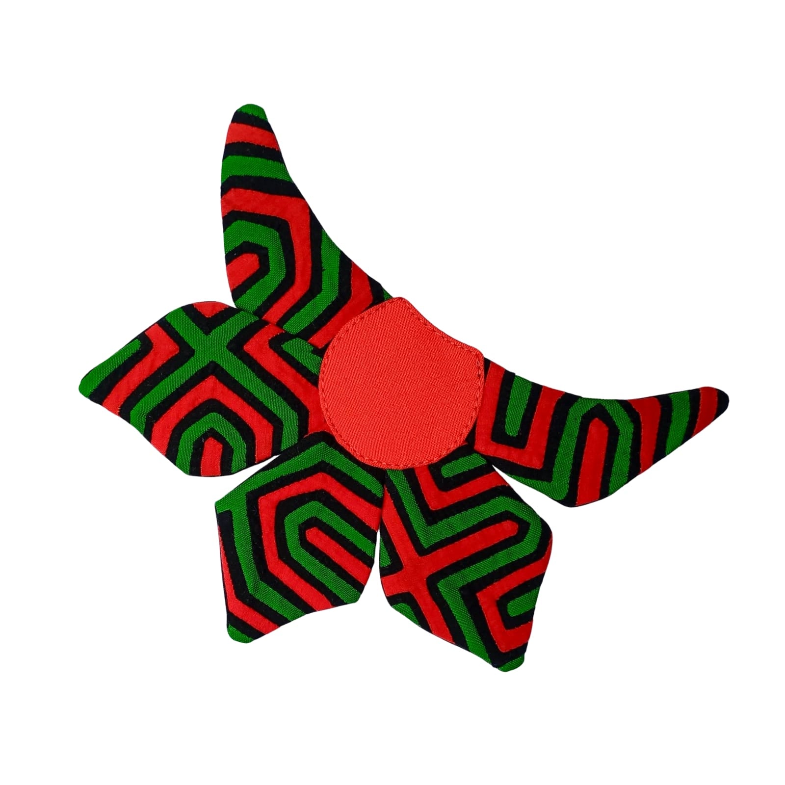 Mola flower brooch
