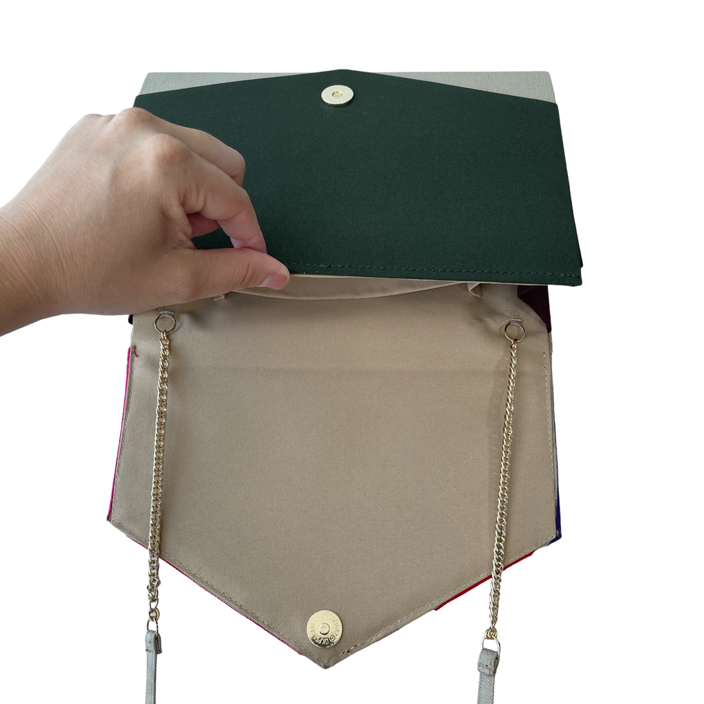 Toucan Clutch 2