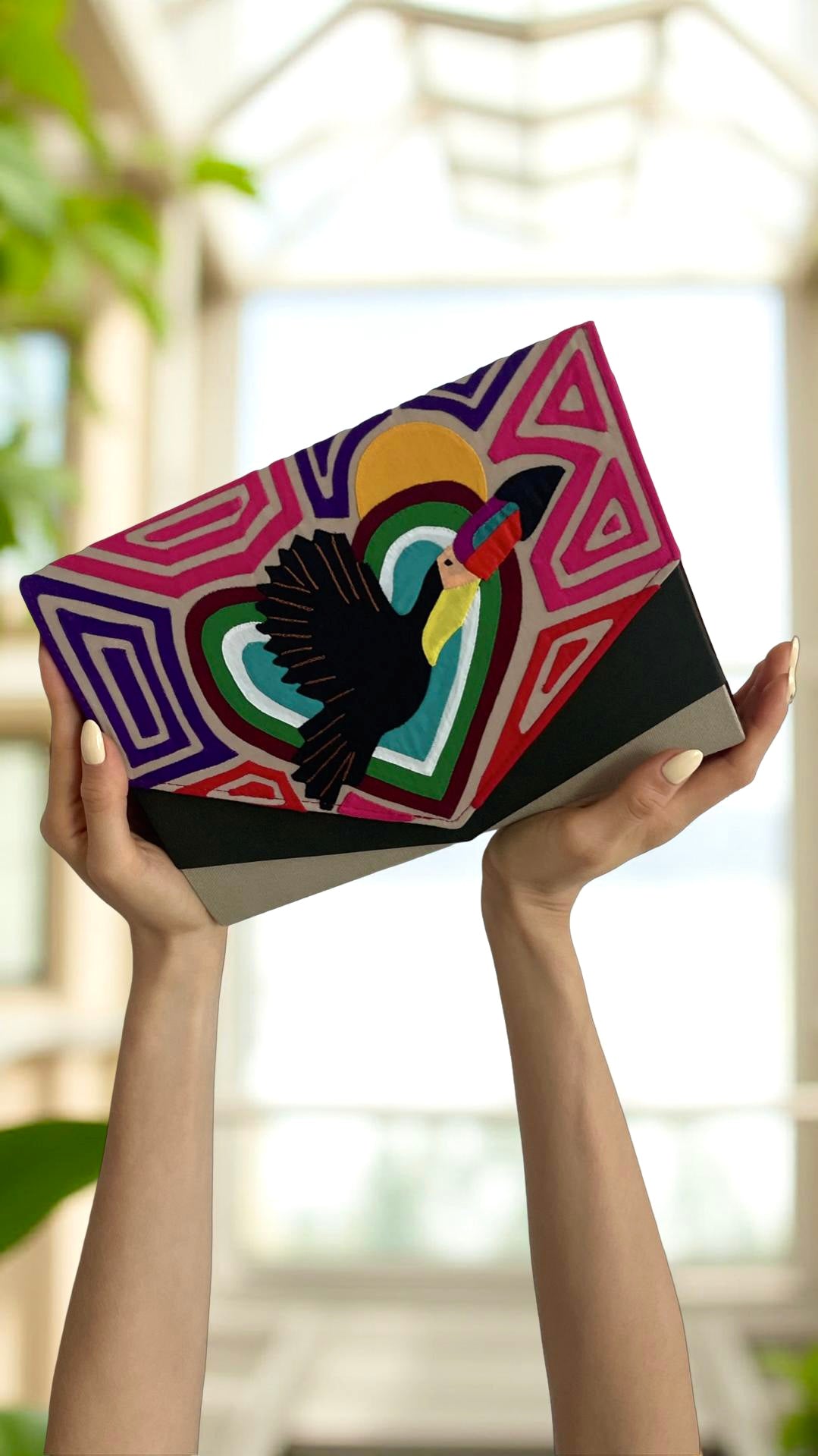 Toucan Clutch 2