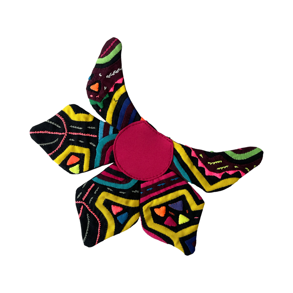 Mola flower brooch