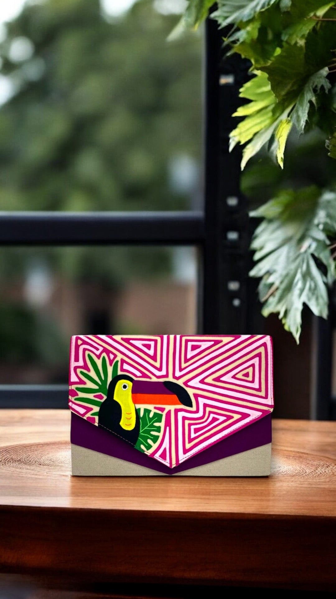 Toucan Clutch