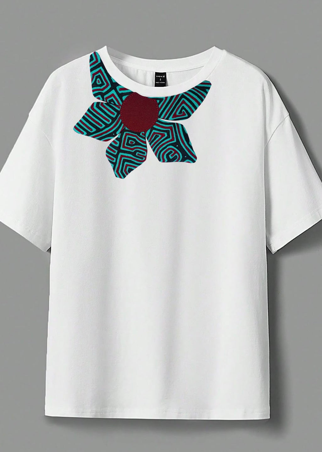 Mola flower brooch (Copy)
