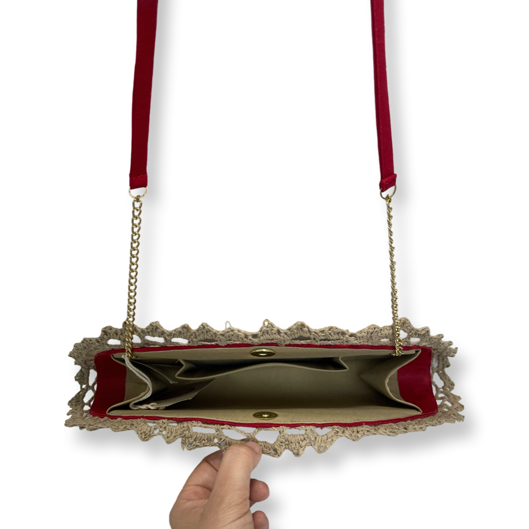 Media luna Clutch