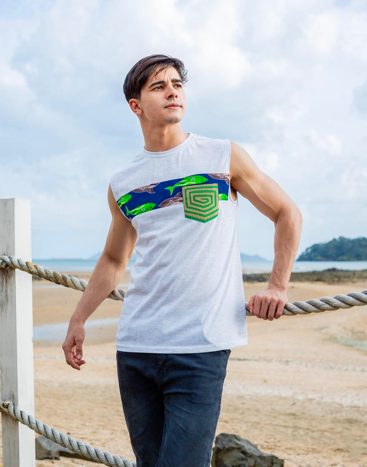 Mola t-shirt