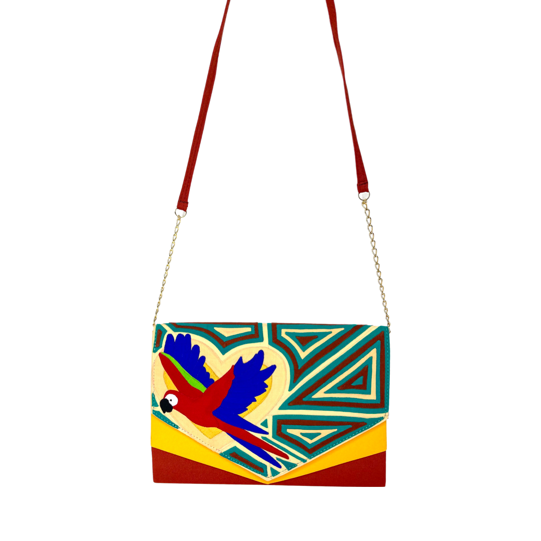 Macaw Clutch